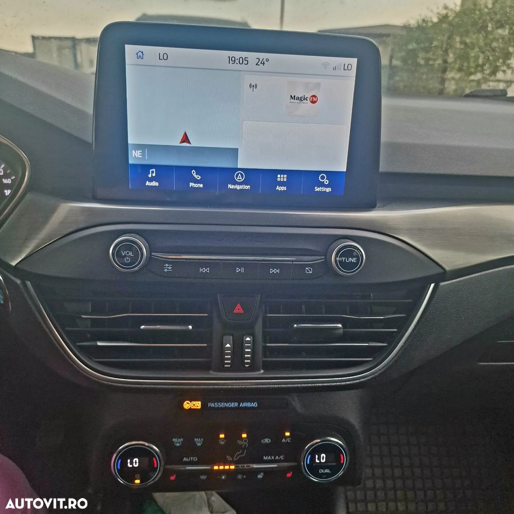 Ford Focus 1.0 EcoBoost Titanium Business - 3