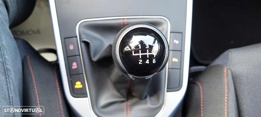 SEAT Arona 1.0 TSI FR - 36