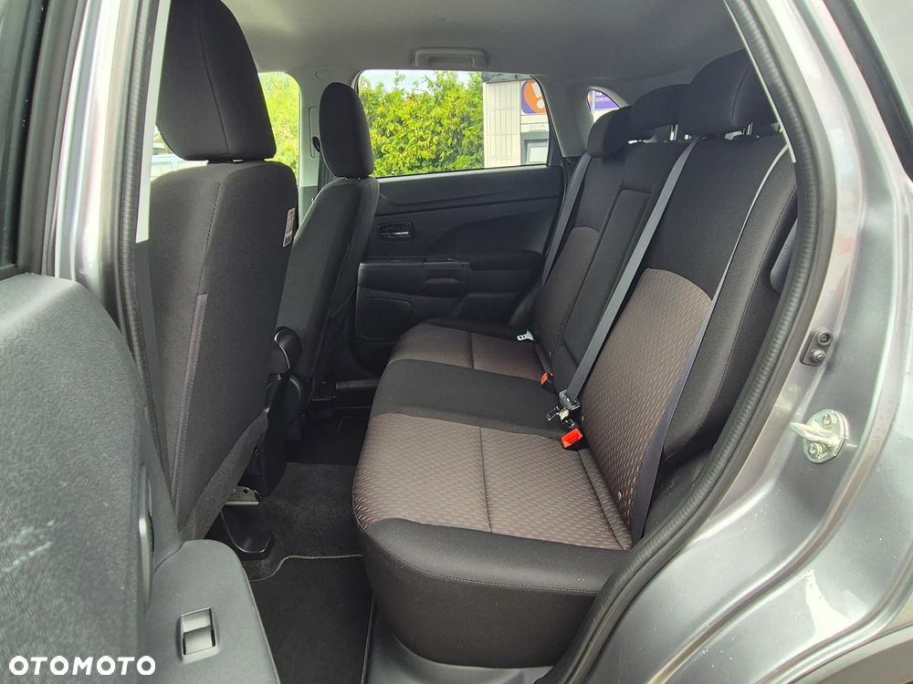 Mitsubishi ASX 1.6 DI-D 2WD Top - 28