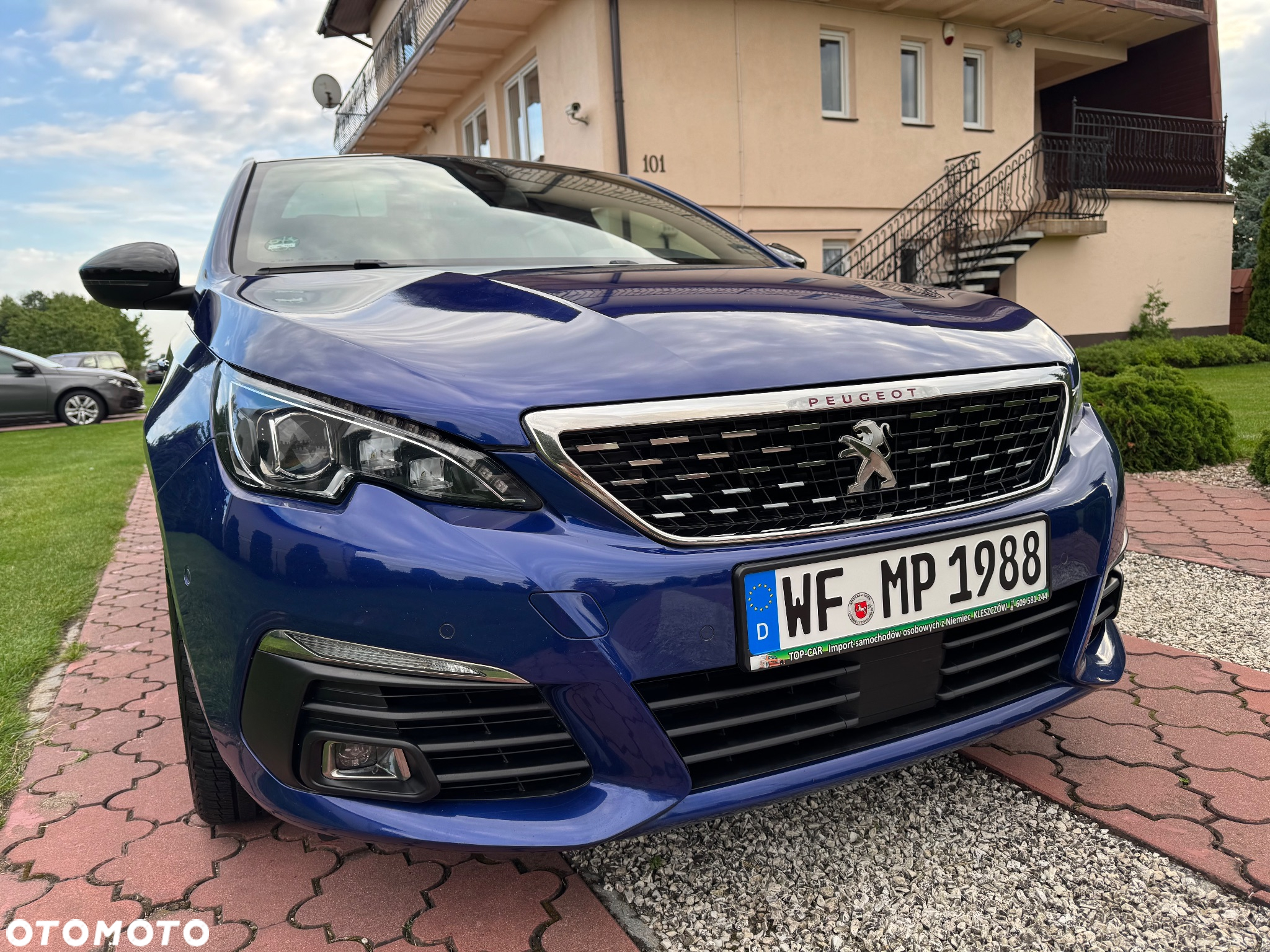 Peugeot 308 BlueHDi FAP 130 EAT8 Stop & Start GT - 9