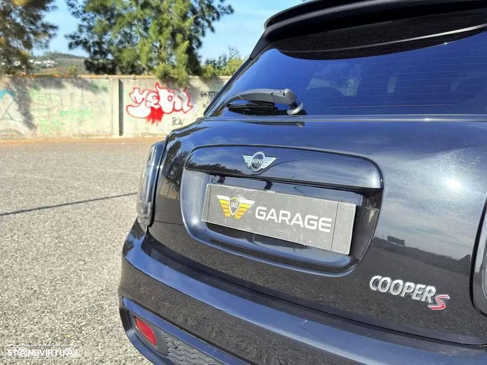 MINI 5 Portas Cooper S Auto Desportiva - 21