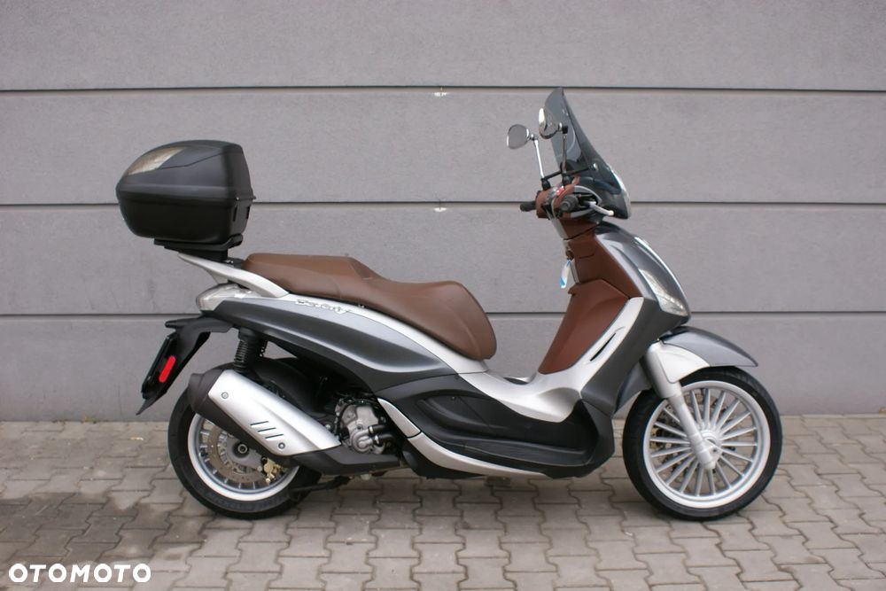 Piaggio Beverly - 6