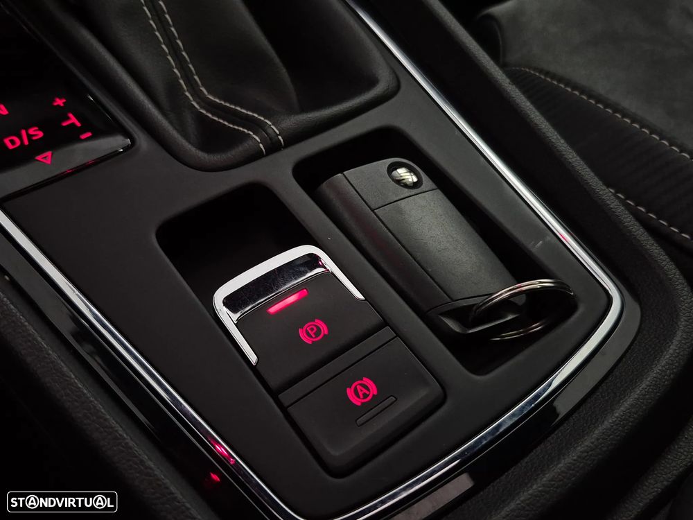 SEAT Leon ST 2.0 TSI S&S 4Drive DSG Cupra 300 - 23