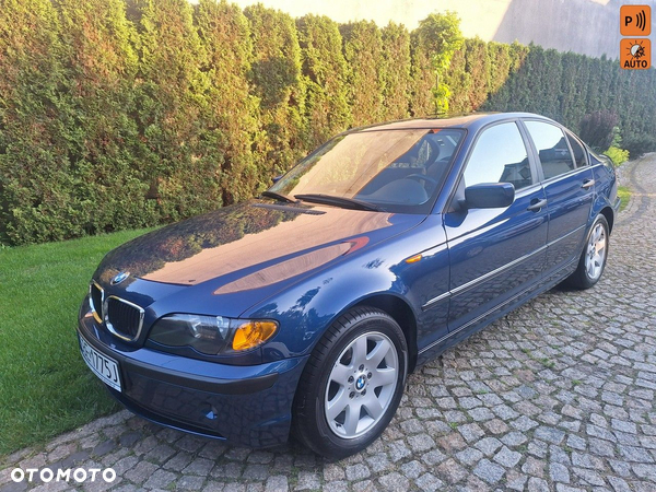 BMW Seria 3 318i Edition Exclusive