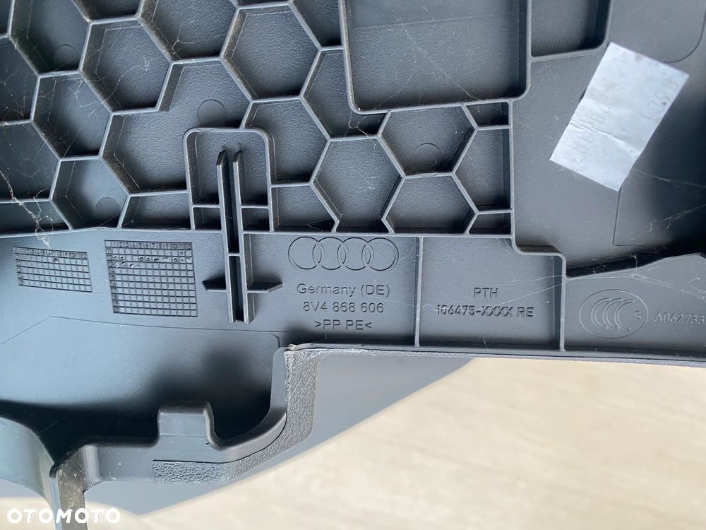 KOMPLET OSŁONA POSZYCIE SŁUPKA D CZARNA PRAWA LEWA AUDI A3 8V - 14