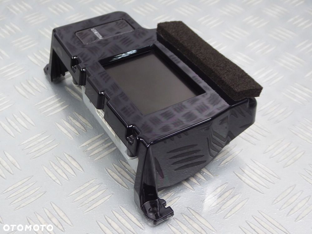 wyświetlacz panel ekran radia TOYOTA SIENNA 2011- - 2