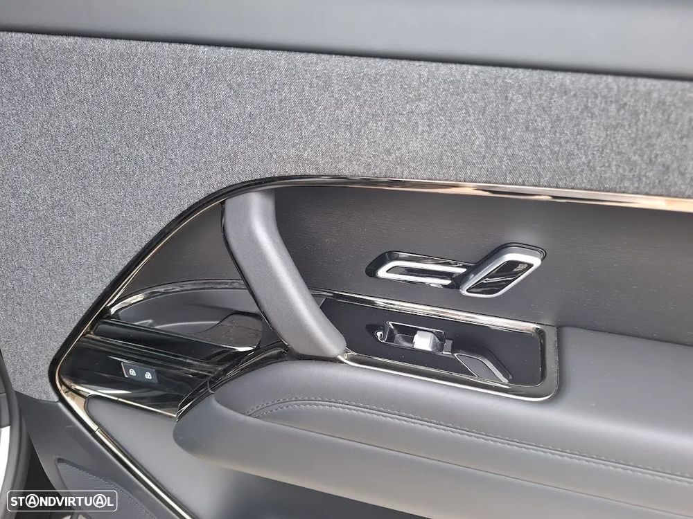 Land Rover Range Rover Sport 3.0 P460e Dynamic SE - 37