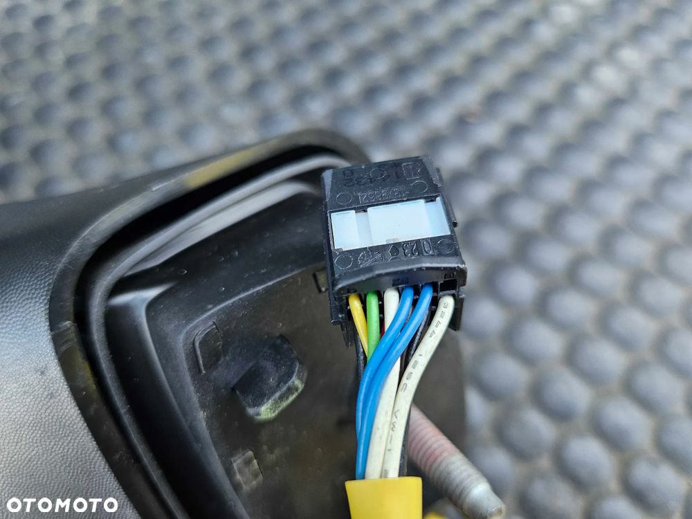 Lusterko Zewnetrzne EUROPA Prawe 11 pin Czarne Renault Captur I 1 - 19