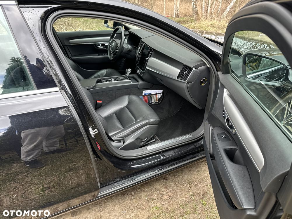 Volvo S90 D4 Momentum - 2