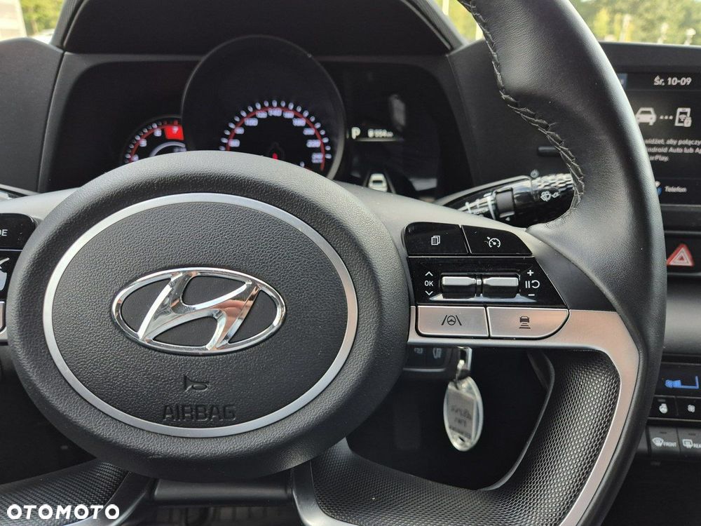 Hyundai Elantra - 19