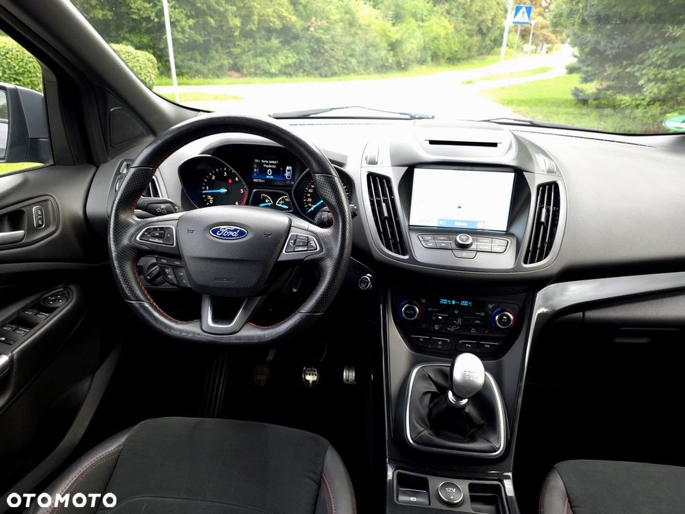 Ford Kuga 2.0 TDCi AWD ST-Line - 7