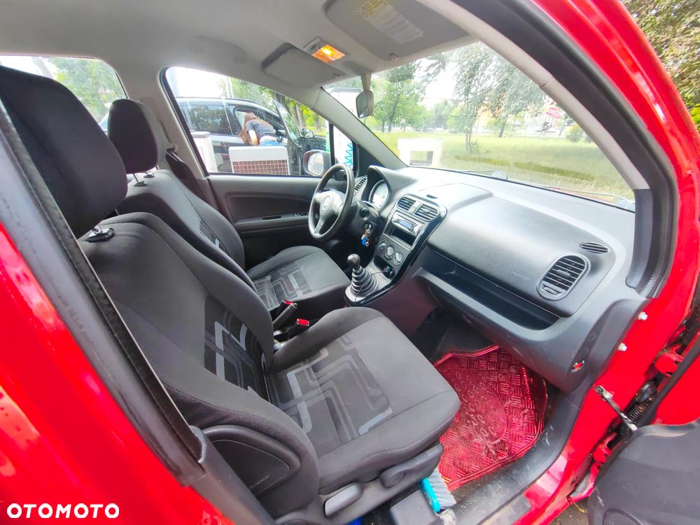 Suzuki Splash 1.0 Basic - 11