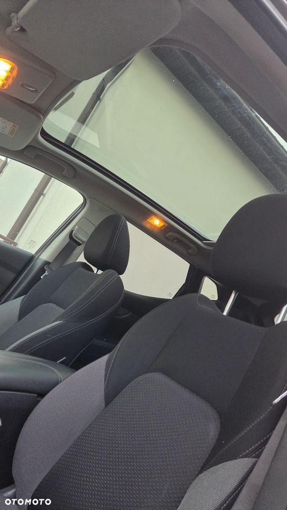 Nissan Qashqai 1.5 dCi N-Connecta - 21