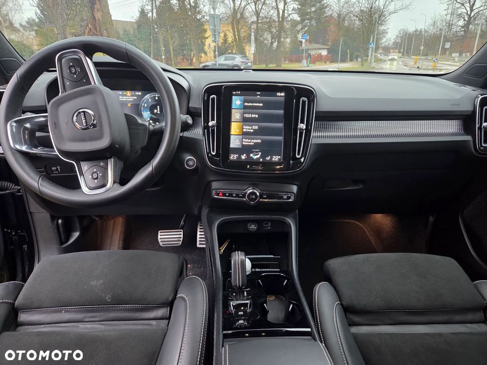 Volvo XC 40 T5 AWD Geartronic R-Design - 26