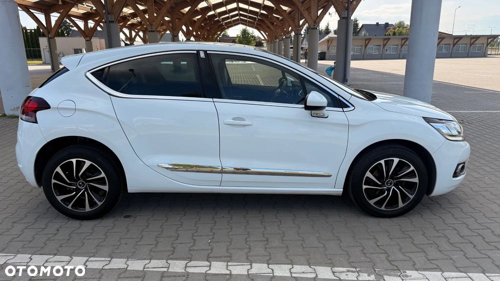 DS Automobiles DS 4 - 4