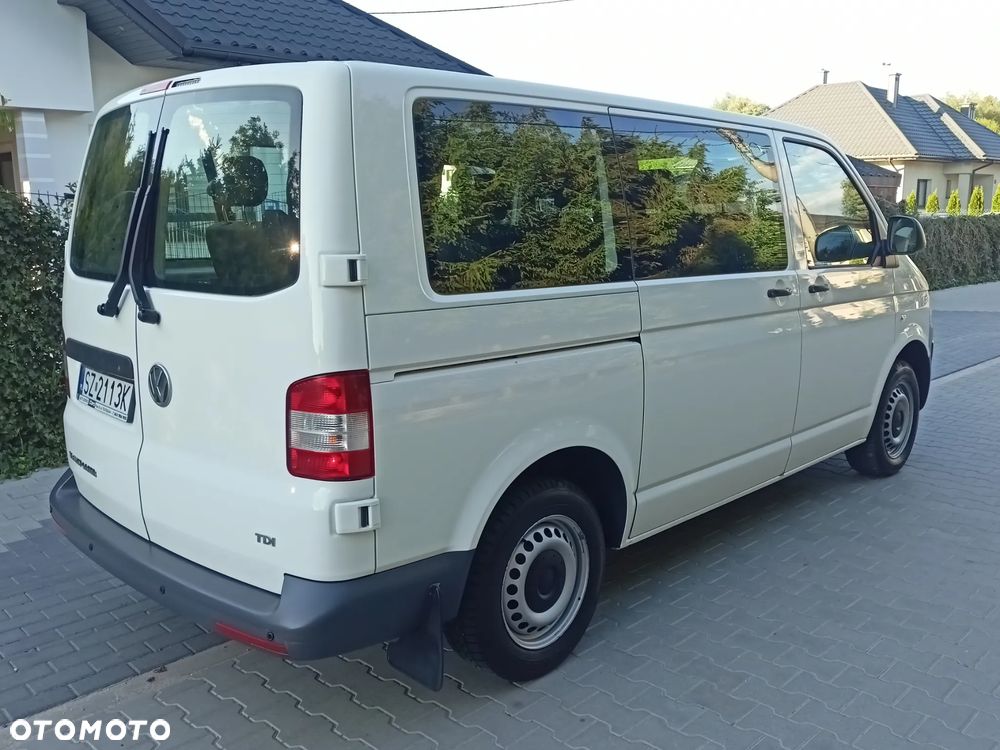 Volkswagen Transporter - 4