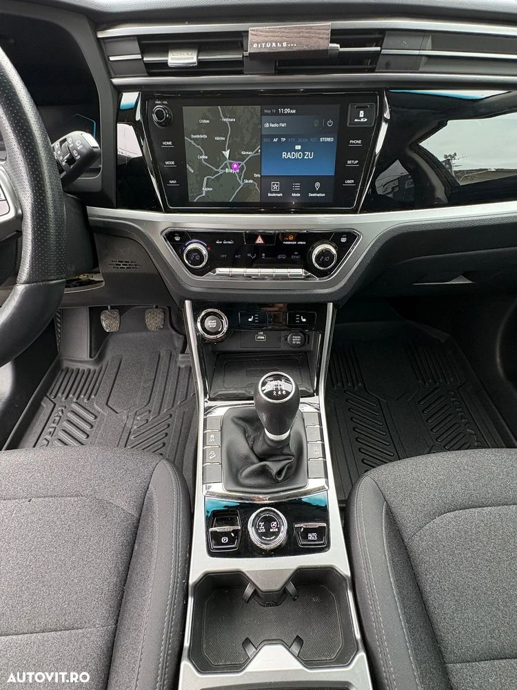 SsangYong Korando 1.5 GDI Turbo MT Smart - 10