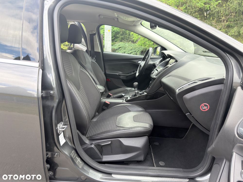 Ford Focus 2.0 TDCi DPF Start-Stopp-System Titanium - 8