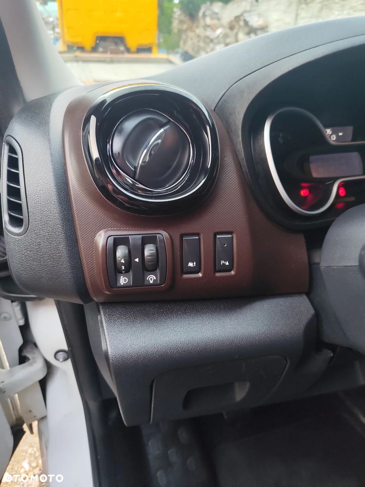 Renault Trafic - 11