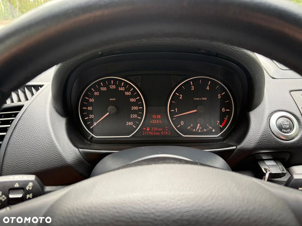 BMW Seria 1 116i - 15