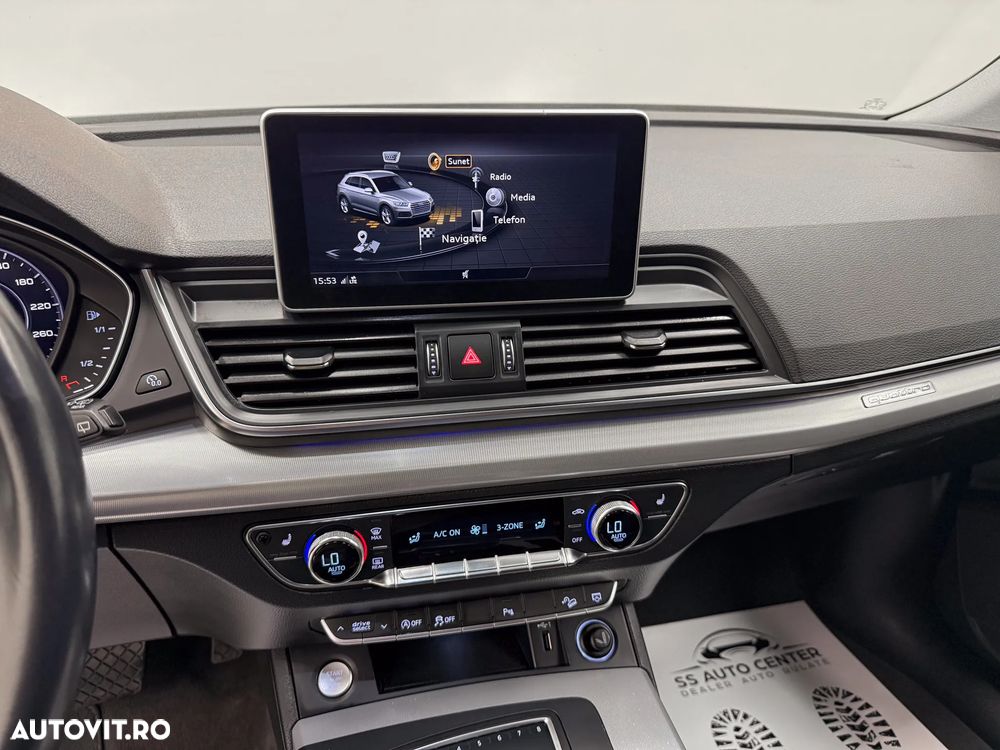 Audi Q5 2.0 40 TDI quattro S tronic Sport - 33