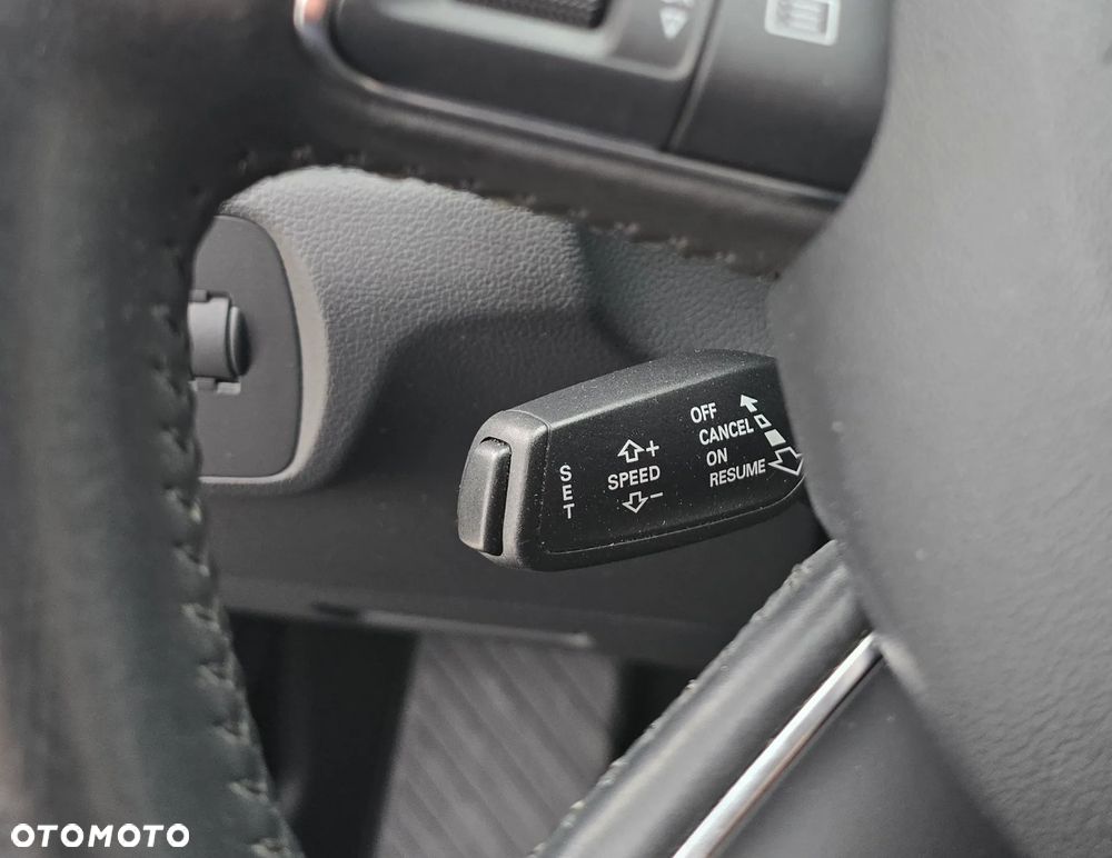Audi Q3 2.0 TDI Edycja Specjalna - 16