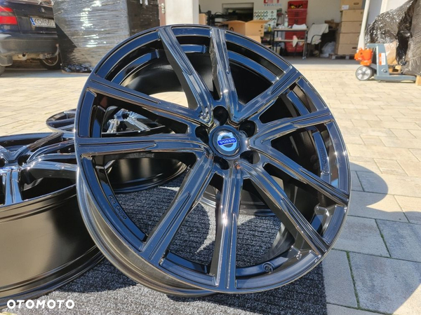 Volvo 18  Felgi Nowe Alu 5x108 V40 V60 S60 XC70 V50 S80 S40 C30 Czarne