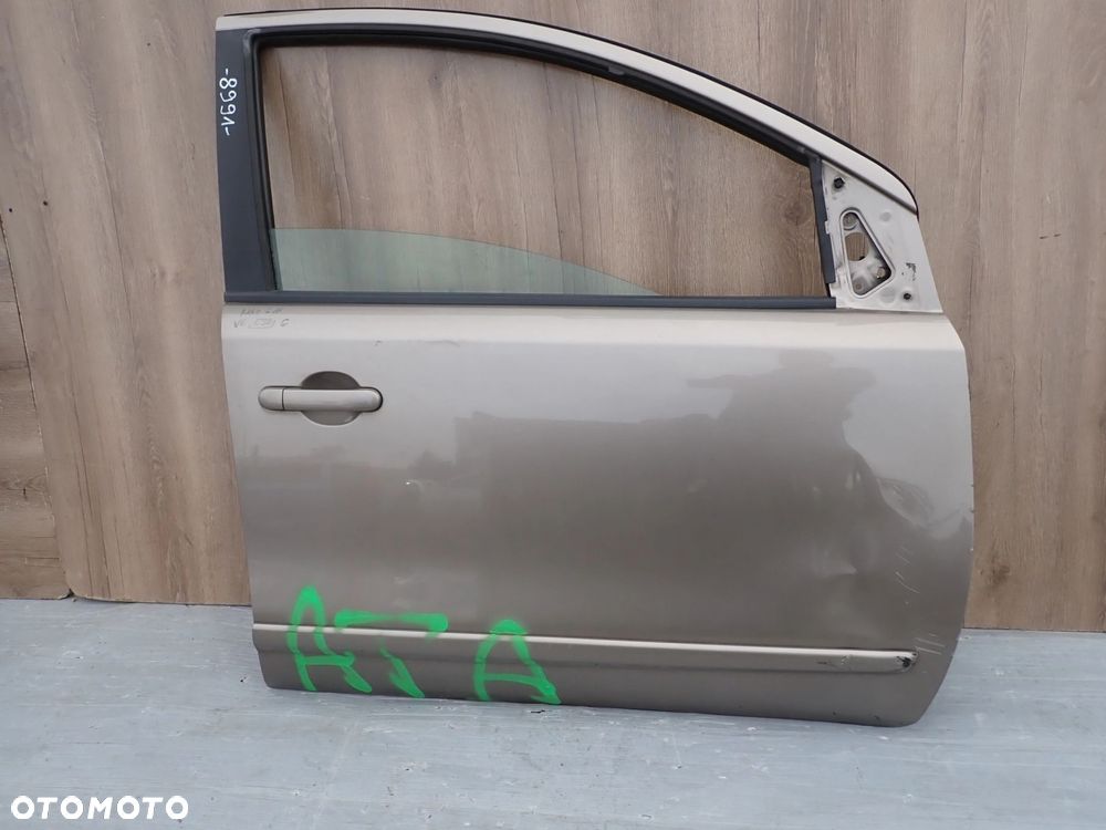 NISSAN NOTE E11 06-12 DRZWI PRZEDNIE PRAWE C30 - 2