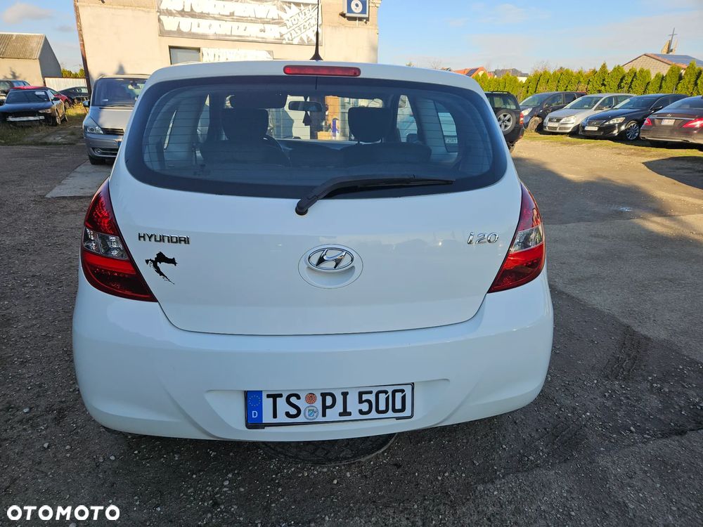 Hyundai i20 1.2 Comfort - 10