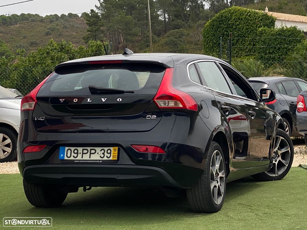 Volvo V40 1.6 D2 Volvo Ocean Race - 3