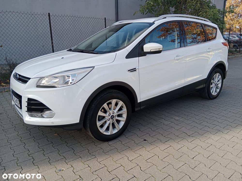 Ford Kuga - 1