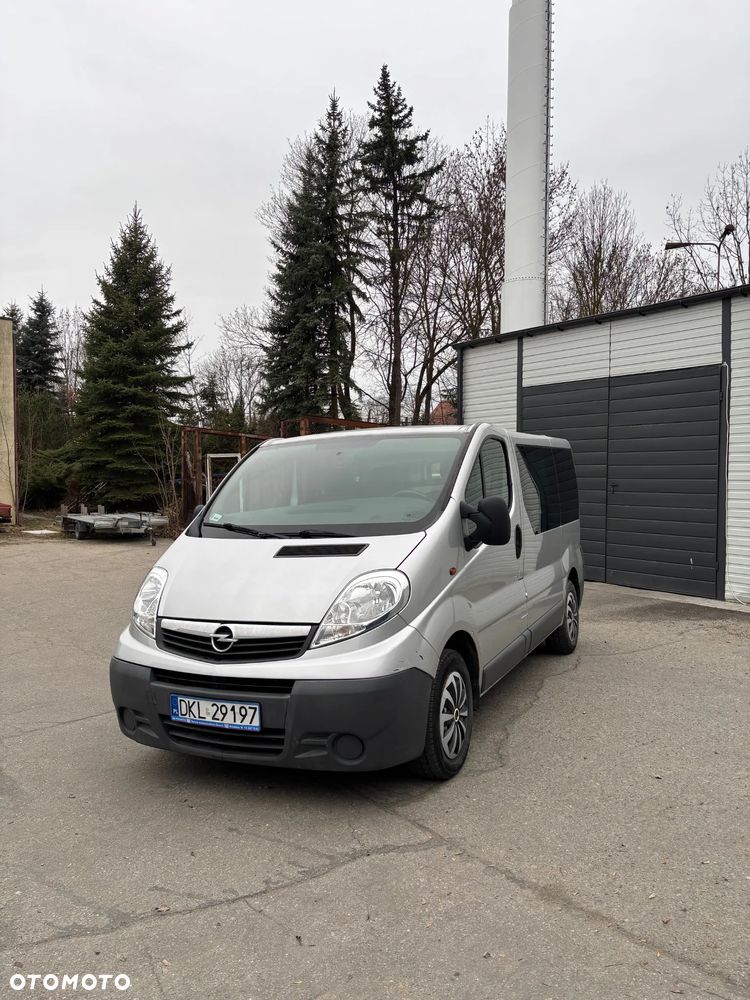 Opel VIVARO - 1
