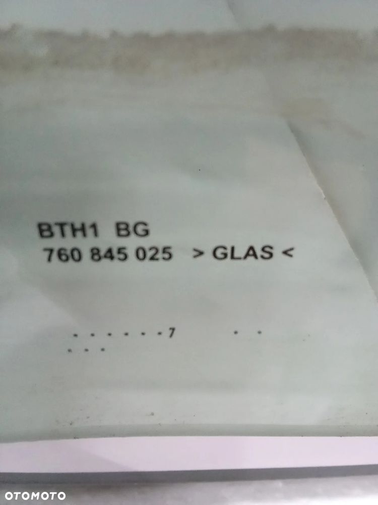 Vw Touareg IIIszyba drzwi tył 760845025 - 3