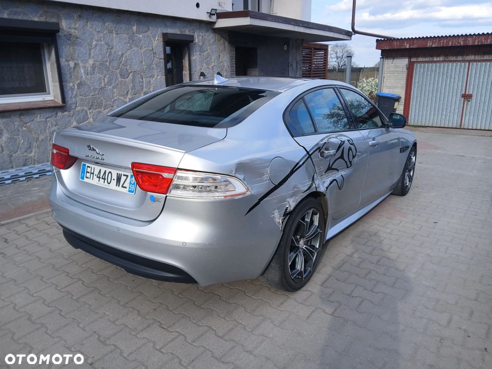 Jaguar XE 20d R-Sport Ingenium Edition - 4