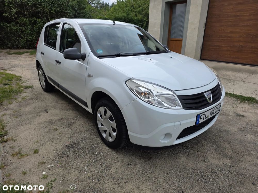 Dacia Sandero 1.2 16V - 1