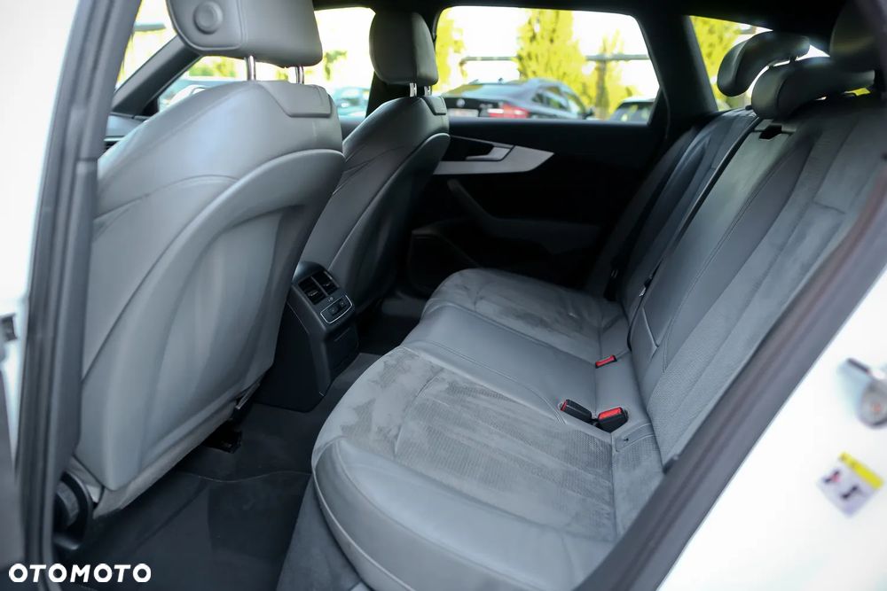 Audi A4 Avant 2.0 TDI S tronic quattro sport - 20