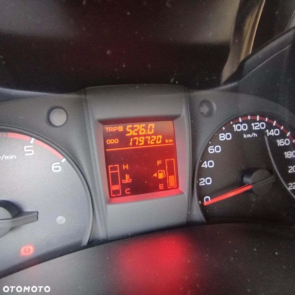 Isuzu D-Max 2.5 DC L - 14