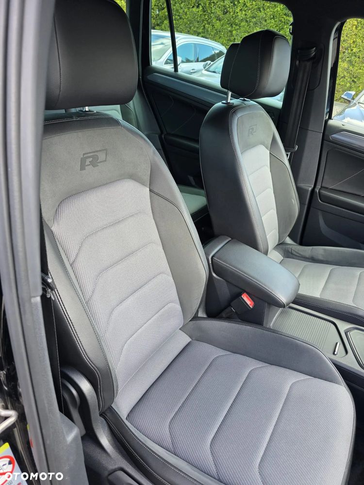 Volkswagen Tiguan 2.0 TDI SCR DSG R-Line - 16