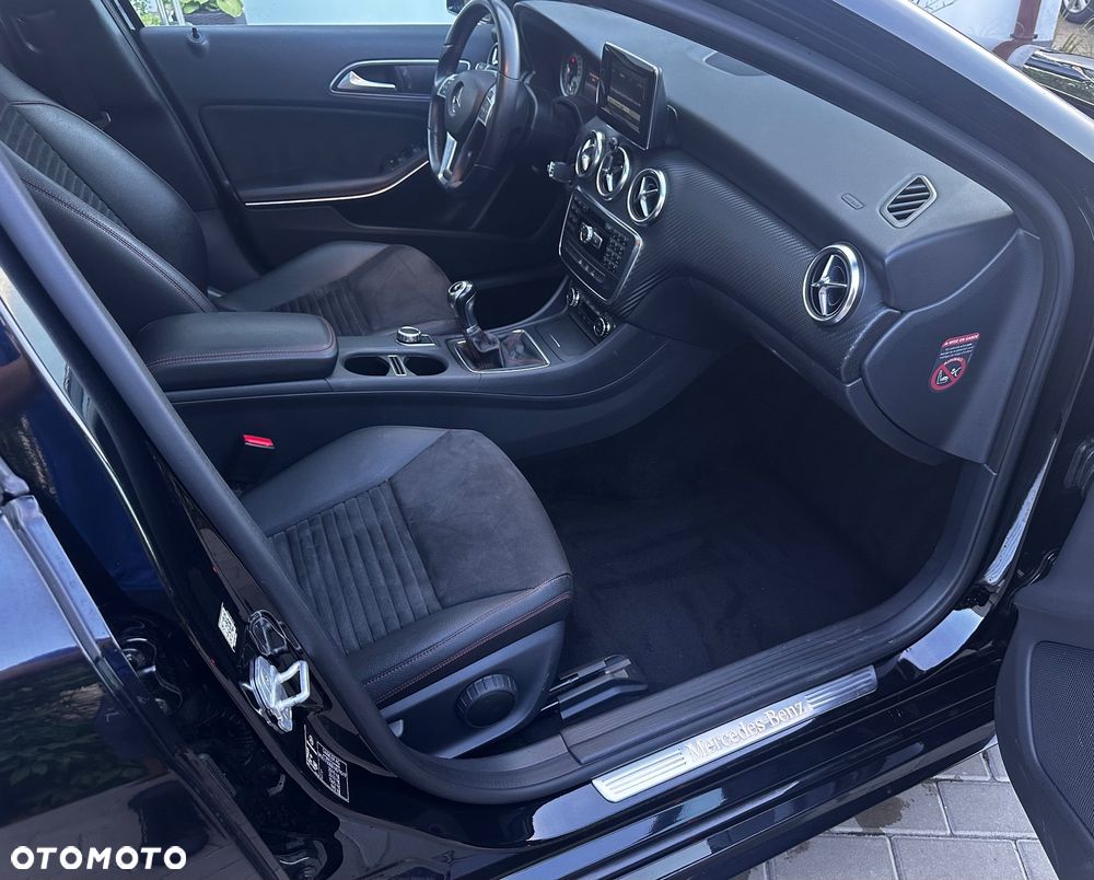 Mercedes-Benz Klasa A 200 CDI AMG Line - 30