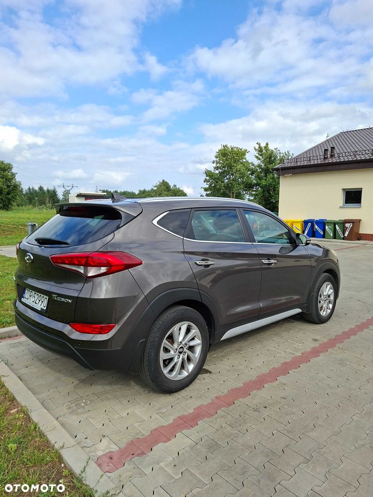 Hyundai Tucson - 4
