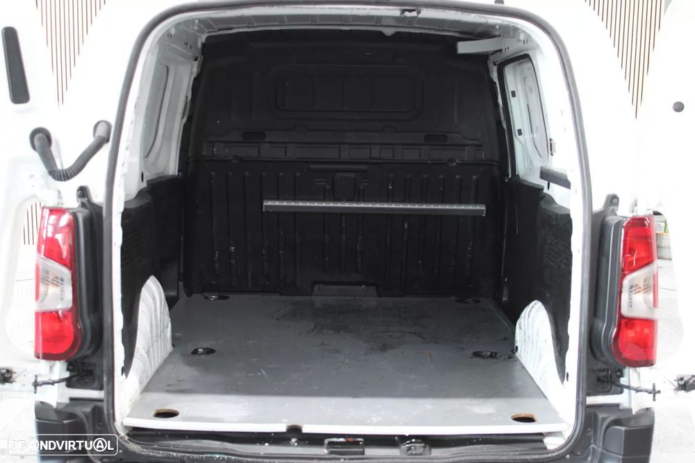 Peugeot partner 1.5 bluehdi pro standard - 19