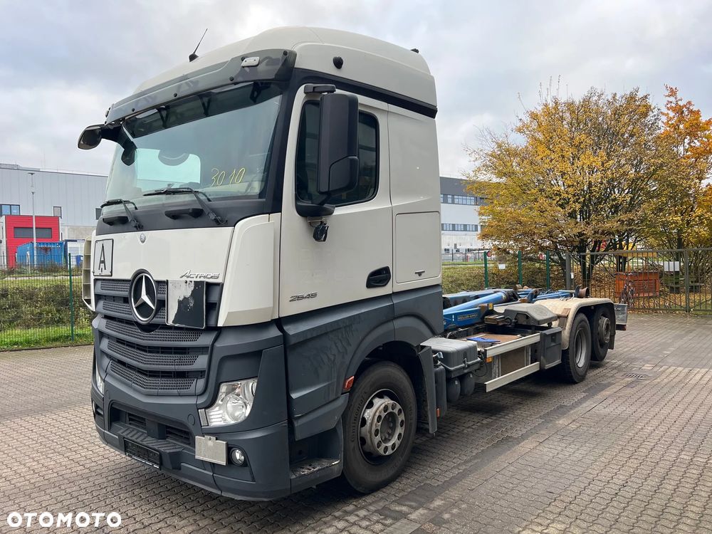Mercedes-Benz 2545 ACTROS OŚ SKRĘTNA HAKOWIEC. - 29