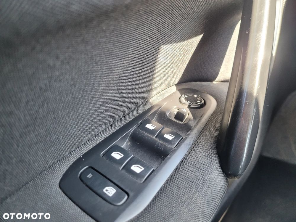 Peugeot 308 e-HDi FAP 115 Stop&Start Active - 25