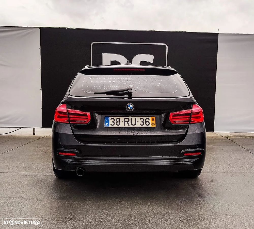 BMW 318 d Touring Line Sport - 3