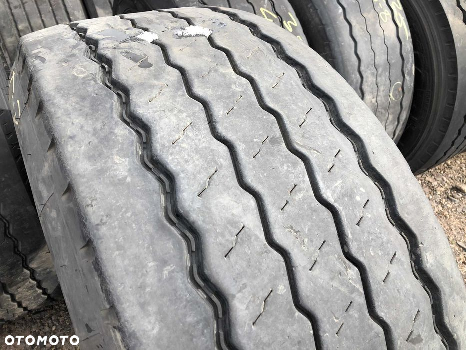385/55R22.5 Opona PIRELLI ST01 TRIATHLON Naczepa 01 - 4