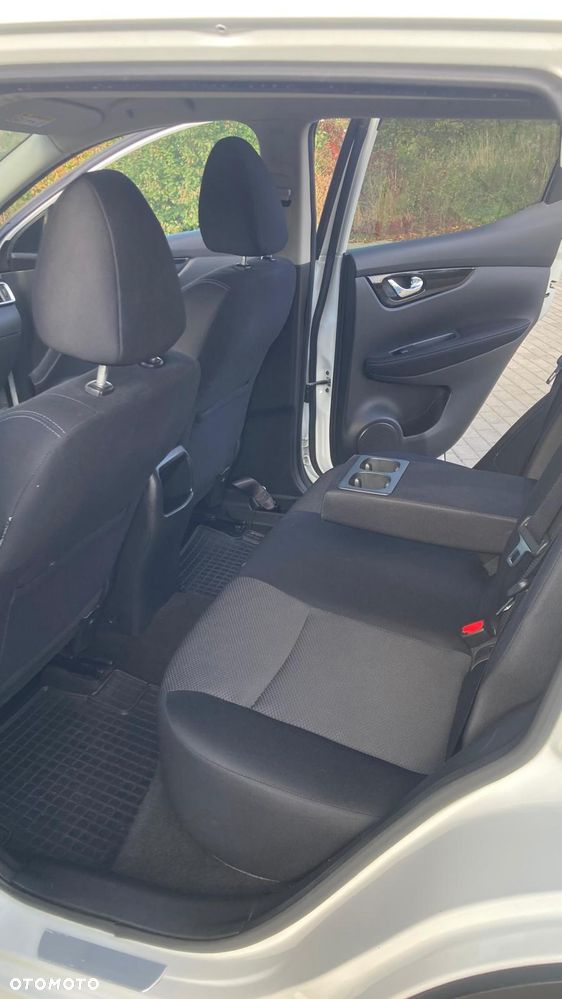 Nissan Qashqai - 12
