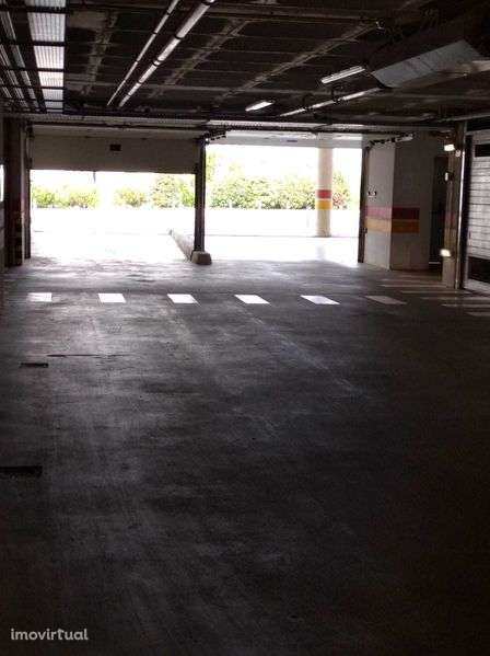 Garagem,  Box  20m2 - Grande imagem: 3/10