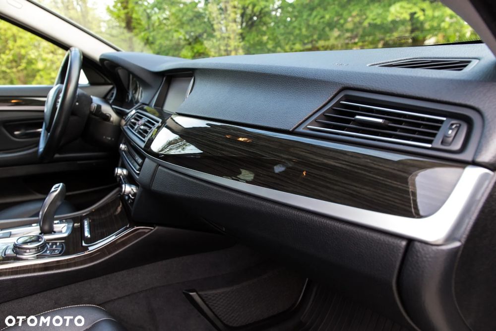 BMW Seria 5 Active Hybrid Luxury Line - 39