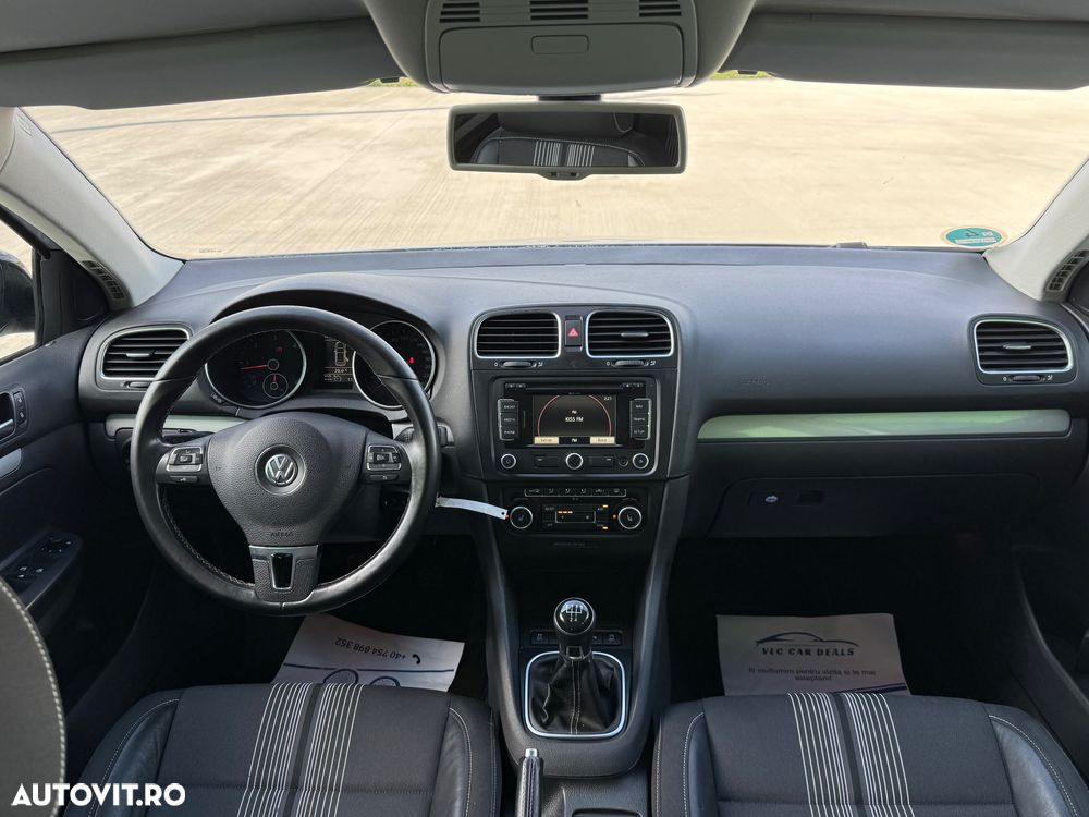 Volkswagen Golf 1.6 TDI DPF MATCH - 13