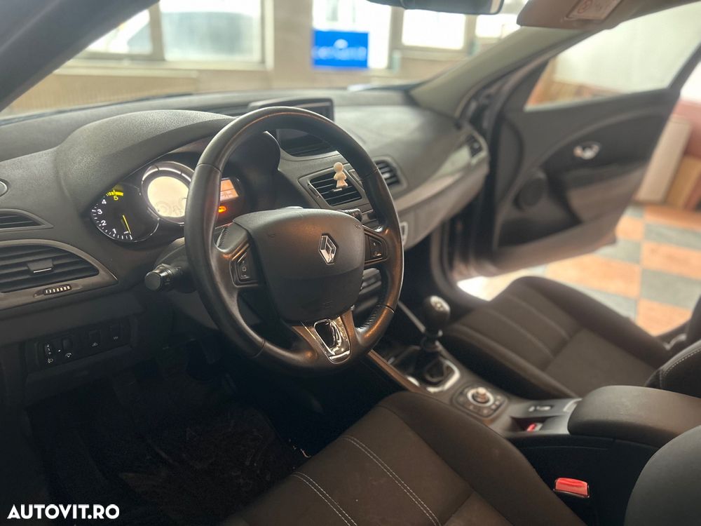 Renault Megane ENERGY dCi 110 LIMITED - 6